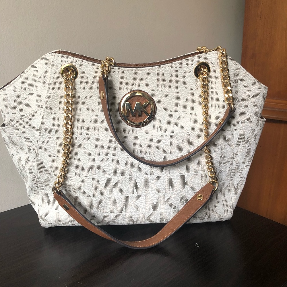 Michael Kors Authentic Bag👛